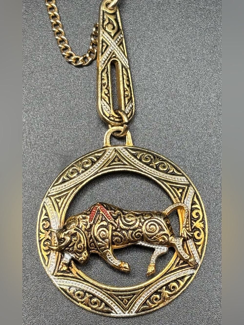 Vintage Taurus Bull Pendant Necklace 70s Zodiac Astrology Two Tone Medallion 24”